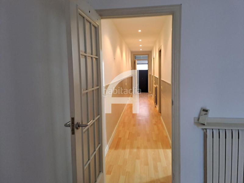 Foto 857f2f85-5fd3-4c7e-bda0-57165196535b. Rent house with heating in La Cogullada Terrassa