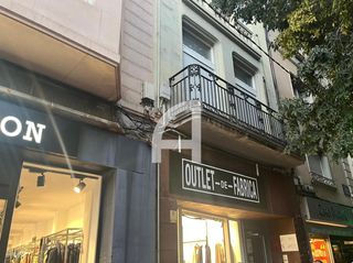 Lloguer Oficina  Plaça de clavé. Oficina de alquiler en el centro de terrassa