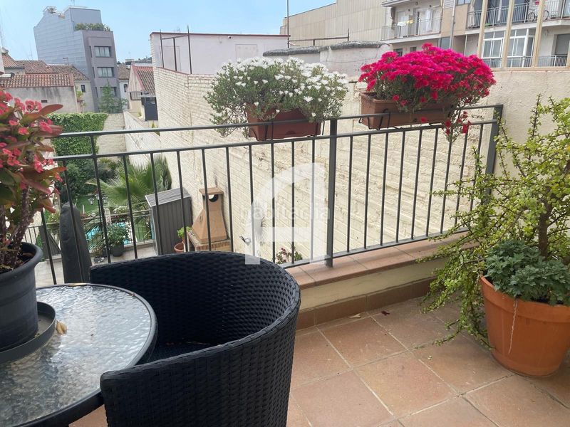 Foto aee8b305-e9c4-45f2-af01-716ab86e17c0. Casa amb calefacció aparcament piscina a Ca n'Aurell Terrassa