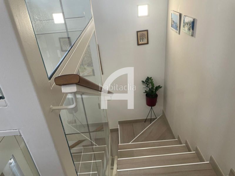 Foto ba89eb93-b56b-48bb-9695-d0ad64cfcbbf. Casa amb calefacció aparcament piscina a Ca n'Aurell Terrassa