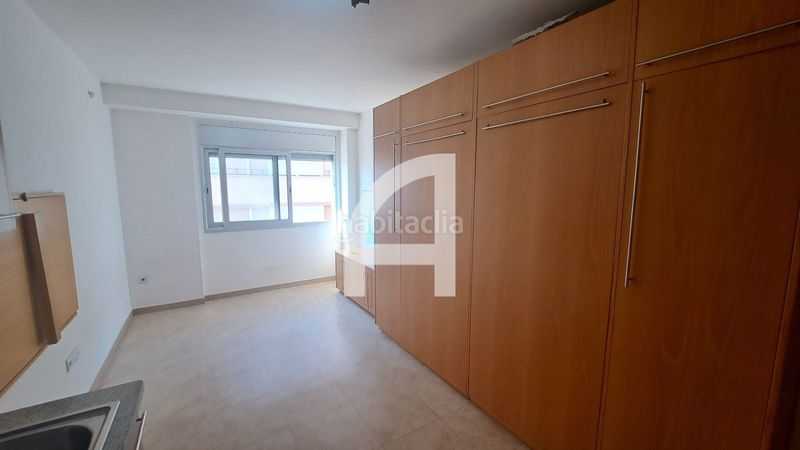Foto d04168ff-887a-4c8f-8b6f-d2c12cccb68e. Piso loft en venta en un edificio seminuevo impecable en Terrassa