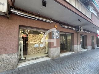 Locale commerciale in Santa Maria Mazzarel·lo 80