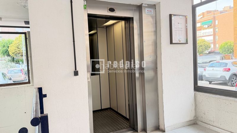 Foto 90392b59-bbe0-4b72-a4c8-ae7971855857. Aparcament cotxe a Zarzaquemada Leganés