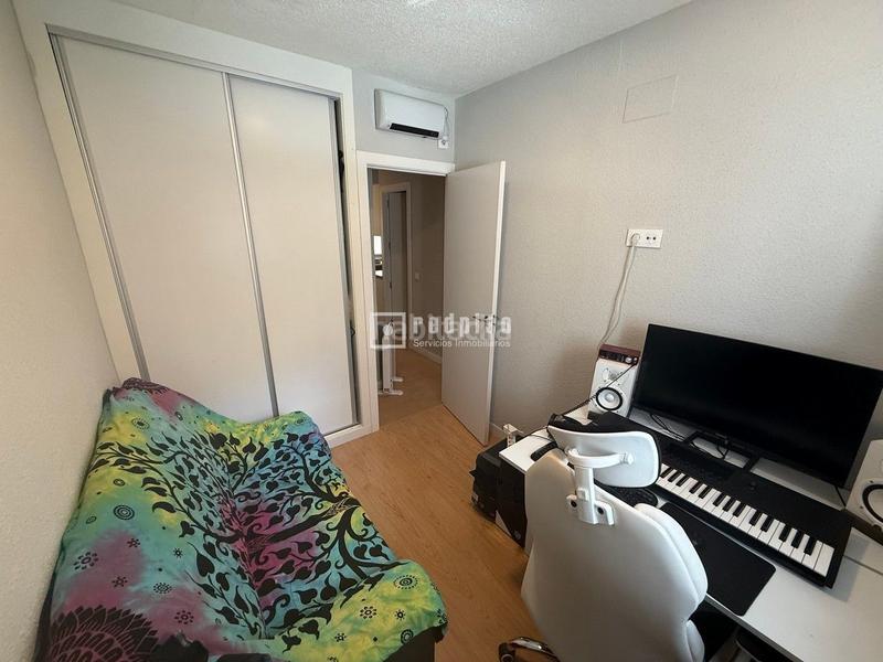 Foto 5cdf88aa-d298-429b-9880-80904b19082b. Geschäftsraum in Legazpi Madrid