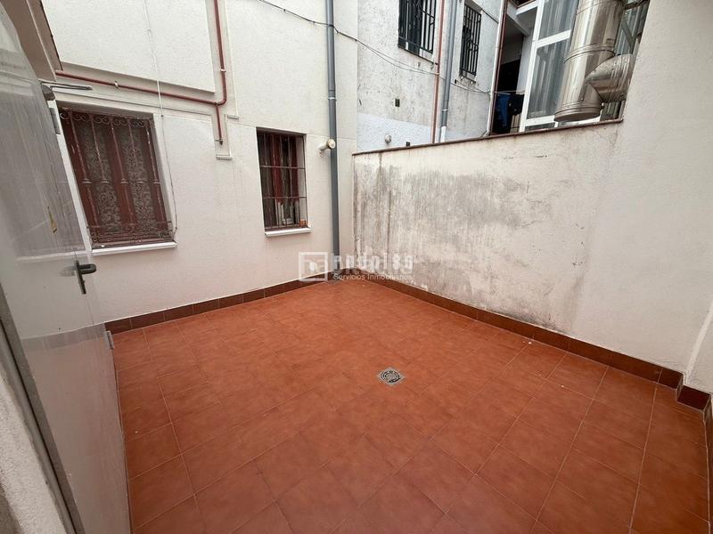 Foto 7024f699-a7c2-43d0-868f-130e5a2e3f70. Geschäftsraum in Legazpi Madrid