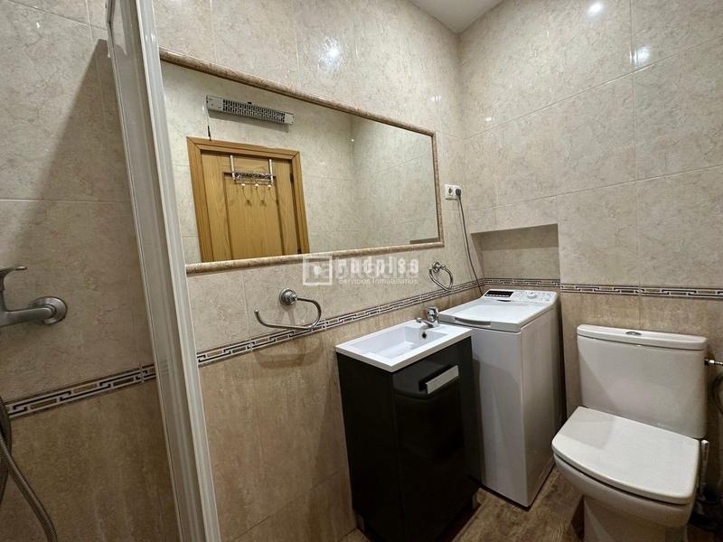 Foto 4cb21e4c-d6a8-4388-9bae-174aaa225c8c. Flat with heating in Chopera Madrid