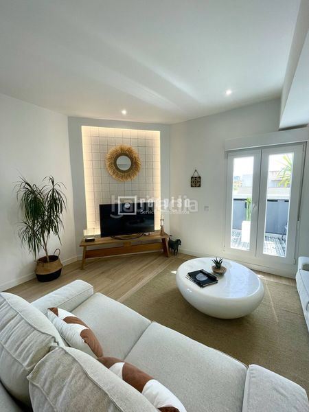 Foto 39c01424-d632-40a6-a3ef-88351dd54028. Dachwohnung mit heizung in Chopera Madrid