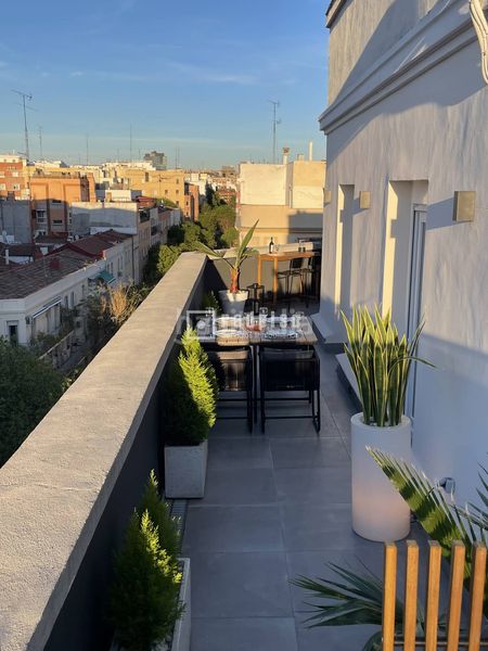 Foto 4f069f91-0ce4-4a9b-817e-2ceae9b9bd36. Dachwohnung mit heizung in Chopera Madrid