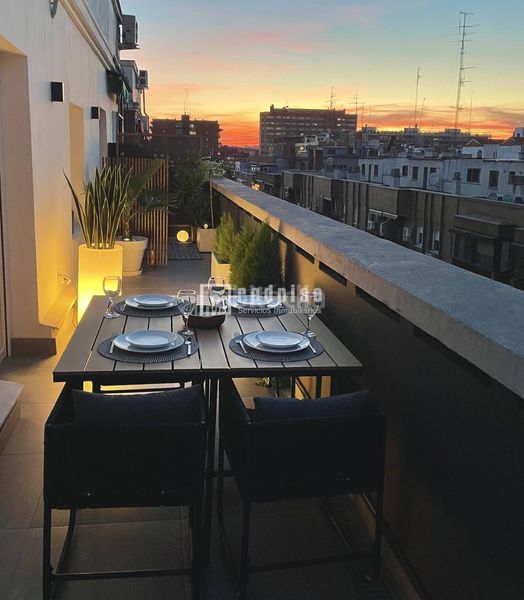 Foto a1b5567f-5c72-4a17-a3a5-f725d5799662. Dachwohnung mit heizung in Chopera Madrid