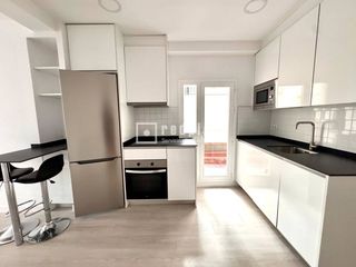 Rent Flat  Del divino vallés. Redpiso legazpi alquila luminoso piso de 2 dormitorios completam