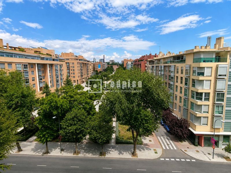 Foto efd07a48-3188-4992-9586-00a249a59655. Pis amb calefacció aparcament a Legazpi Madrid