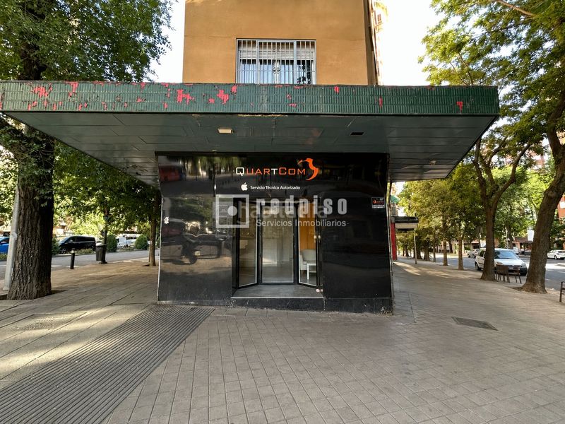 Foto c83eb5bf-7b9f-4a7c-a522-c1ea1d580bed. Rent business premise in Chopera Madrid