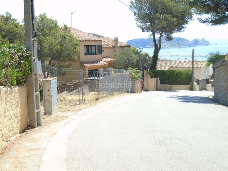 Foto 56ede278-926c-46d3-ba89-1a6b4dc73066. Terreny residencial a l´Estartit poble Estartit