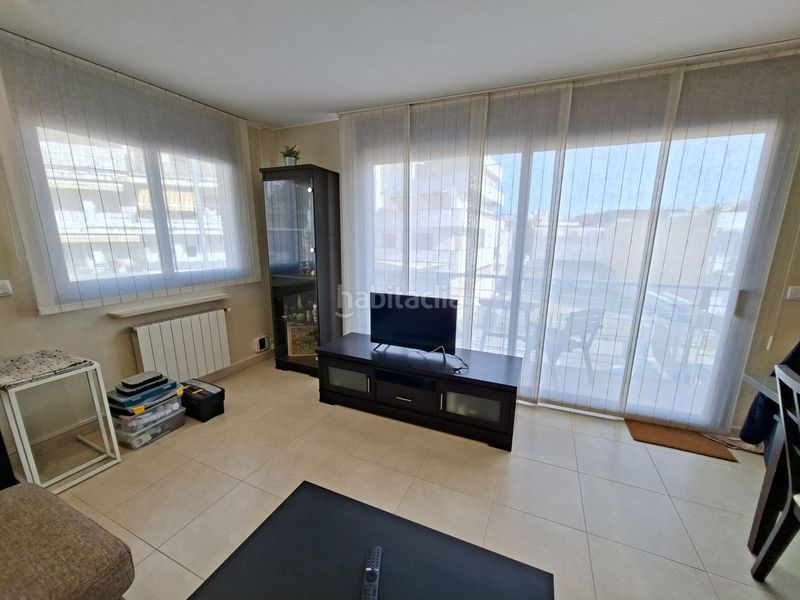 Foto ab4e64e9-a684-48c7-8a13-7be77c76a5dc. Apartament amb calefacció a l´Estartit poble Estartit