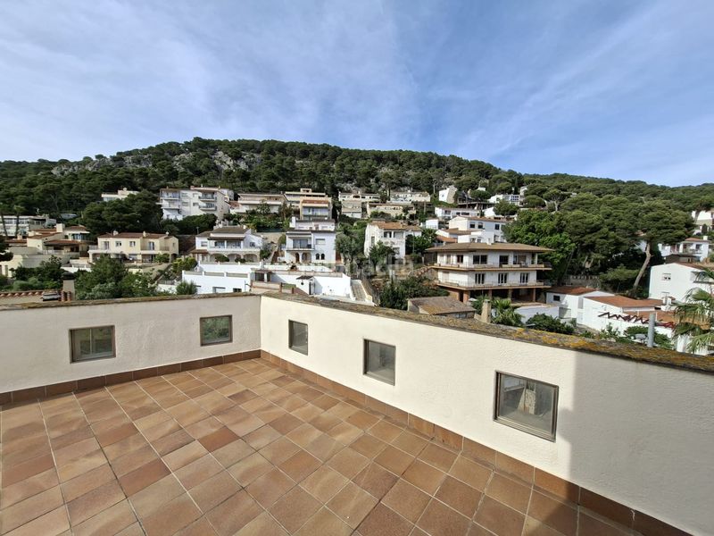 Foto d8f25b9f-1113-414b-bdc6-fbc3e5cd17ac. Apartament amb calefacció a l´Estartit poble Estartit