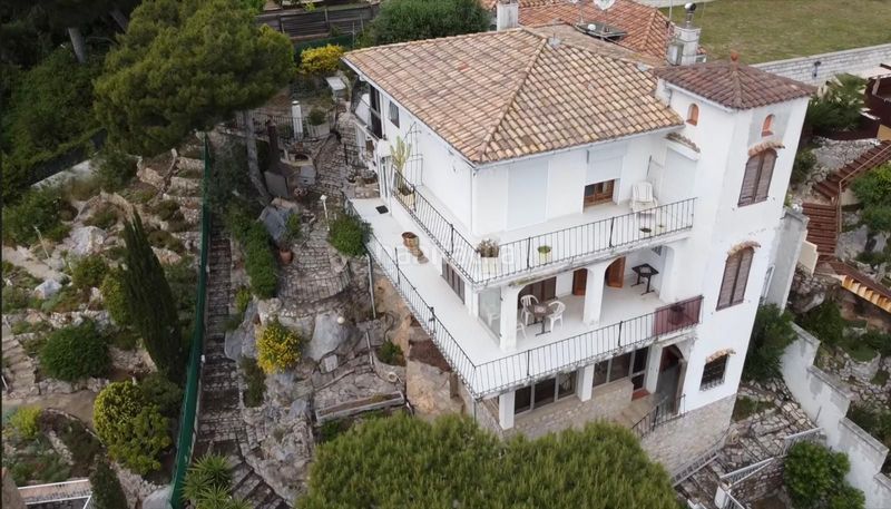 Foto 043eaecd-5369-4769-ac3a-ffcb50b8ebb7. Casa amb calefacció aparcament a l´Estartit poble Estartit