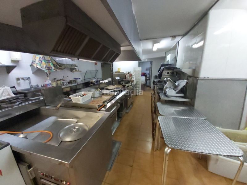 Foto 652bb00d-e5fc-457e-af4f-a4e9788d75d6. Local comercial a l´Estartit poble Estartit