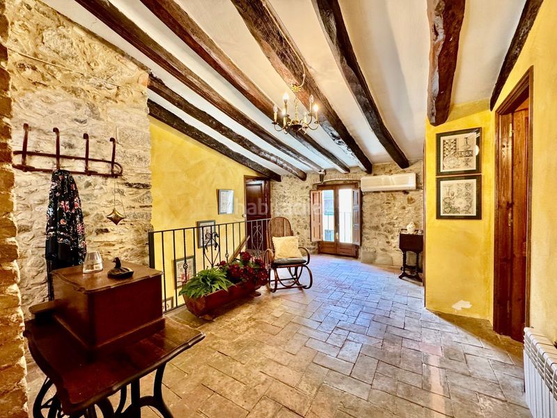 Foto 2f3069a6-d098-41fd-8579-2b6e0f17a6f0. Casa amb calefacció a Torroella de Montgrí