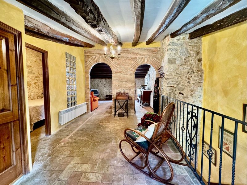 Foto a6cdd595-ce6e-48b6-8689-387612a29770. Casa amb calefacció a Torroella de Montgrí