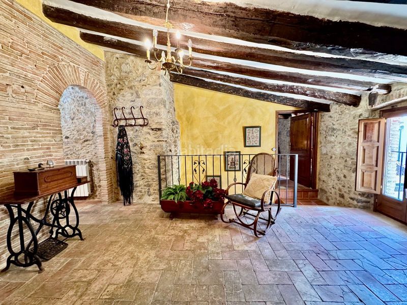 Foto c4e40eda-52f4-450d-b31c-cb8222941b49. Casa amb calefacció a Torroella de Montgrí