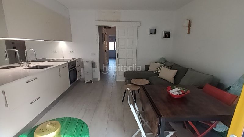 Foto ec4befb7-477e-496a-b047-5d24add0df7c. Apartament amb calefacció a l´Estartit poble Estartit