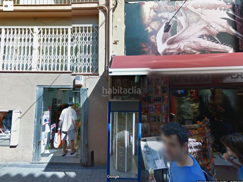 Foto d8abb15f-f534-4e1f-a387-1a7daf7c8afe. Edifici a l´Estartit poble Estartit