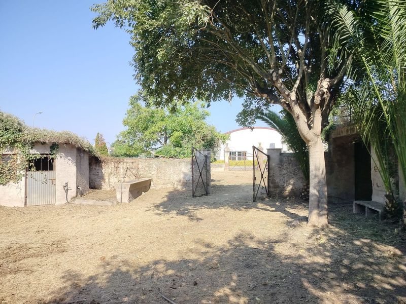 Foto 3f480647-a972-46f7-96c2-52b0a135bbe4. Casa gran masía del siglo xviii para construir 4 propiedades en Serra de Daró