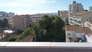 Piccolo appartamento in L´Estartit Poble. Gran apartamento con vista mar, parking y trastero
