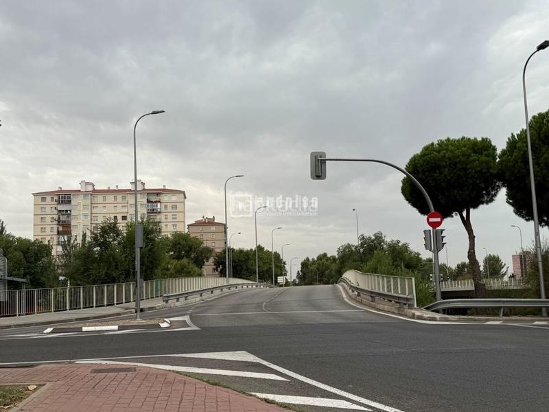 Foto 21351b39-3448-48ba-8d45-f3115188d0f5. Piso 4 dormitorios, 2 baños, para entrar en Fontarrón Madrid