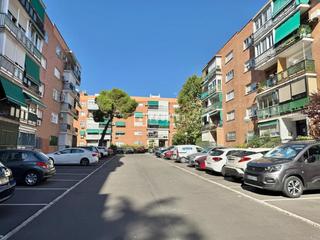 Pis  Pico de los artilleros. Entreplanta en colonia privada familia y hogar