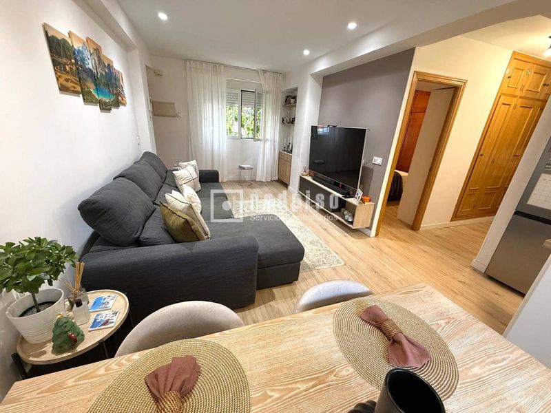 Foto 775012a3-6a63-4398-be07-55bbffec8d85. Piso reformado total en Pavones Madrid