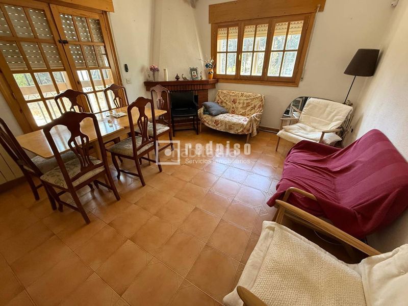 Foto f6346956-a2cd-4857-8110-8780392b08bb. Chalet con riscaldamento parcheggio piscina in Marugán
