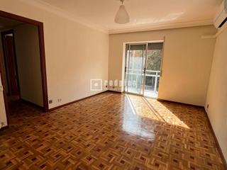 Miete Etagenwohnung  Pico de los artilleros. Se alquila espectacular piso en moratalaz, madrid!