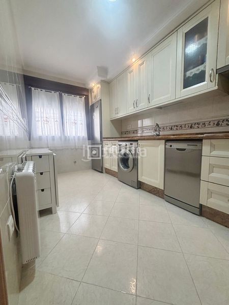 Foto b6694a13-2a58-4e83-a187-42268fed1a0e. Xalet a Villarrubio