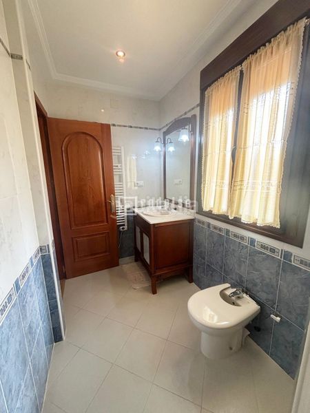 Foto cec929e4-3b24-4e71-b5a0-a464f5b398cf. Xalet a Villarrubio