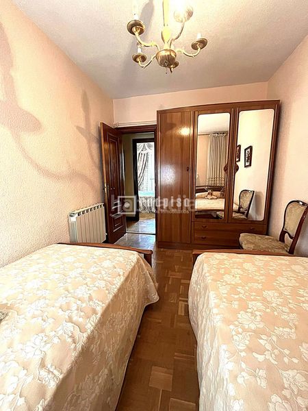 Foto 7f0dbc54-9f40-49fe-8b0b-8cffcfdb0196. Pis a Vinateros Madrid