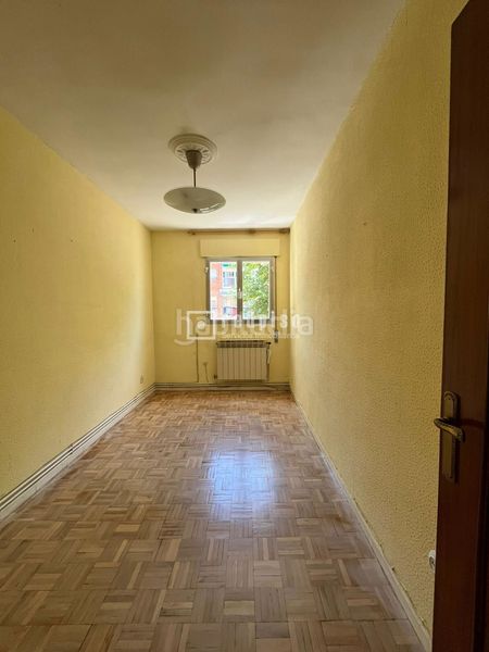 Foto c121a898-fb2a-4159-9fd6-2f284d005567. Flat in Fontarrón Madrid