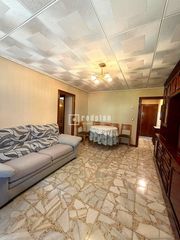 Etagenwohnung  De moratalaz. Bajo exterior, excelente ubicación en perfecto estado