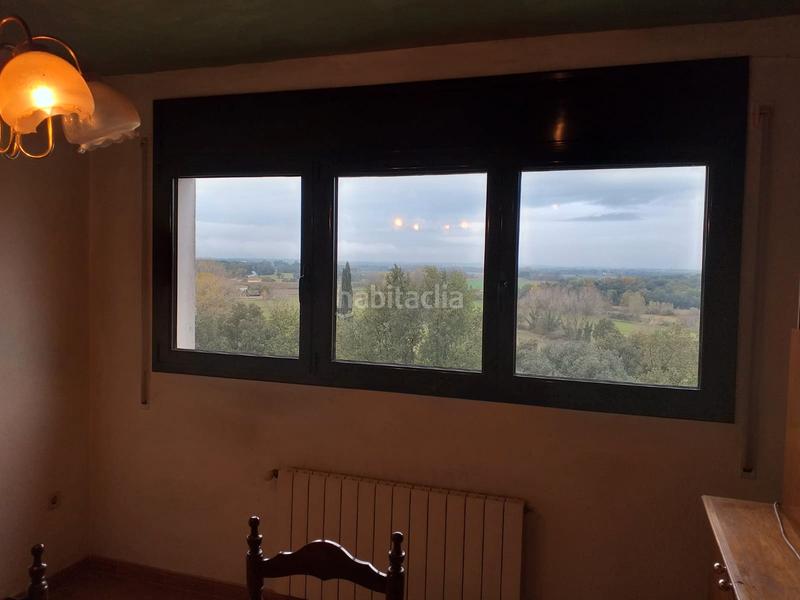 Foto 6e765164-19e4-4200-90b5-eead86335108. Semi detached house with fireplace heating in Llagostera