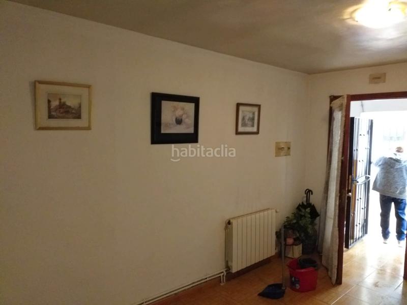 Foto e7d043d0-f0b6-4394-a293-60e1bb285de9. Semi detached house with fireplace heating in Llagostera