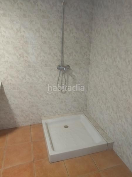 Foto c74b2b13-357f-479b-978e-1473c47e931a. Rent business premise in plaça campmany 8 in Llagostera