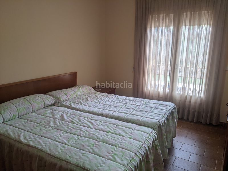 Foto 083ea8ce-f3fc-437d-8423-82e3494eb715. Xalet amb xemeneia aparcament piscina a Llagostera