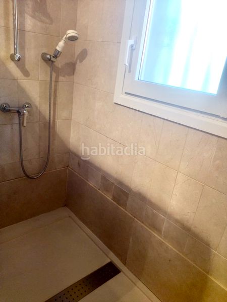 Foto 42f77b5c-7516-44db-950e-376d73bd24a2. Xalet amb xemeneia calefacció a Llagostera