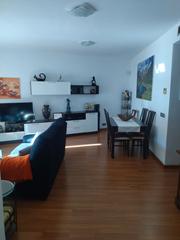 Appartement  Carrer santiago rusiñol. Pi009. preciós pis al centre del poble per entrar a viure