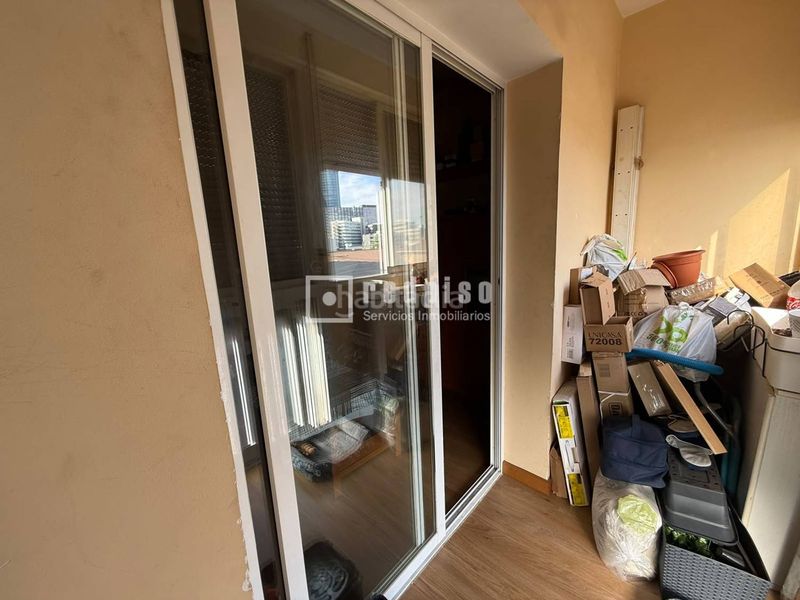 Foto a4818ddf-0b22-4e85-b28f-1b7cf3794809. Flat with heating in Tres Olivos-Valverde Madrid