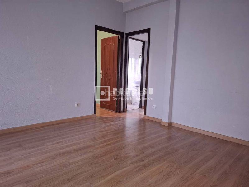 Foto f70d5b70-e201-4dc5-8ef6-aa952e8d587d. Piso en Tres Olivos-Valverde Madrid