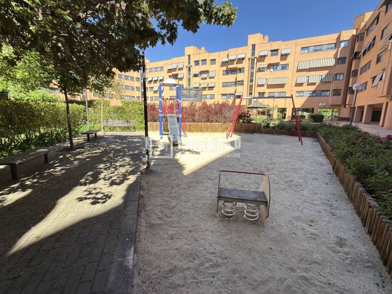 Foto a8865301-86ef-4cac-a408-c8216c08ee09. Pis amb calefacció aparcament piscina a Las Águilas Madrid