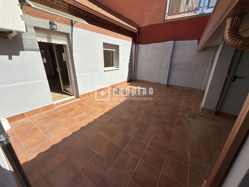 Foto d8d86d9c-2a5f-4921-a7cc-e808f3a38d09. Alquiler chalet en Buena Vista Madrid