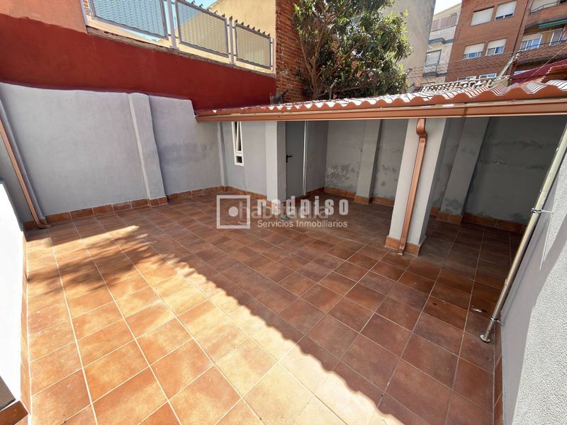 Foto dca42153-9db3-41c3-8fd7-702aad278244. Alquiler chalet en Buena Vista Madrid