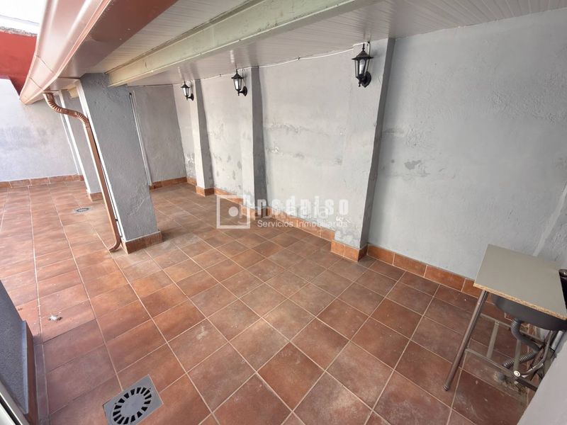 Foto e9e638b1-9bda-41c1-b1cc-fcbec7c2faed. Alquiler chalet en Buena Vista Madrid